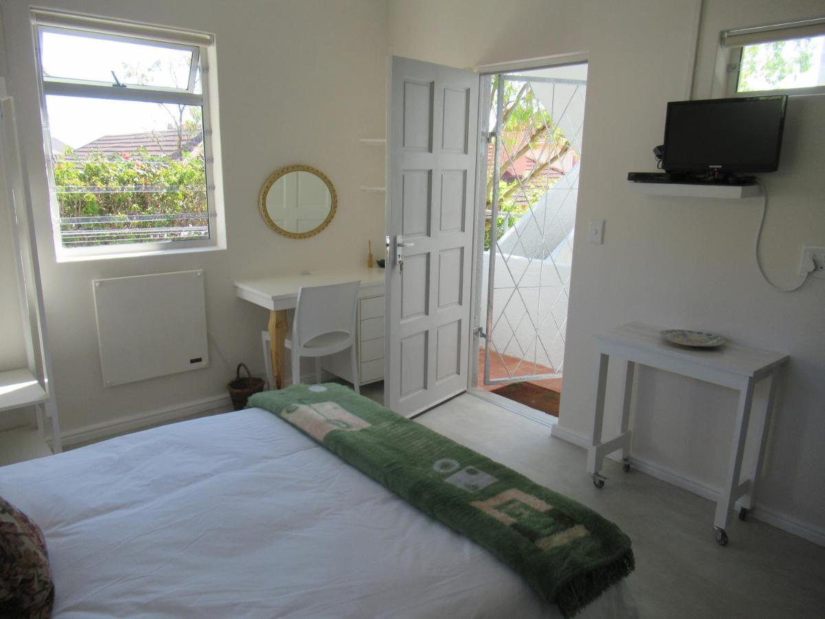 Hotel Royal@Sea2 Muizenberg Exterior foto